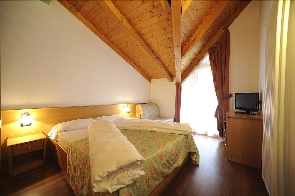 Residence Kristall- Fiemme Holidays Предацо Екстериор снимка